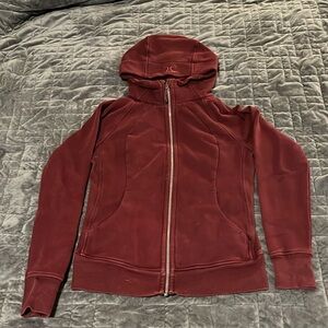 Lululemon Scuba Hoodie - Maroon